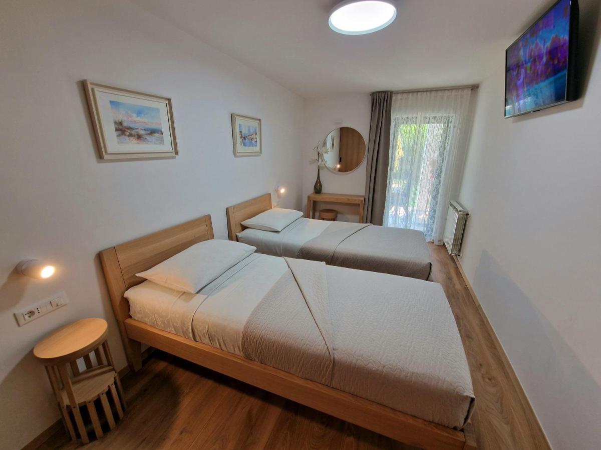Apartments Cerin-Rovinj Exterior foto